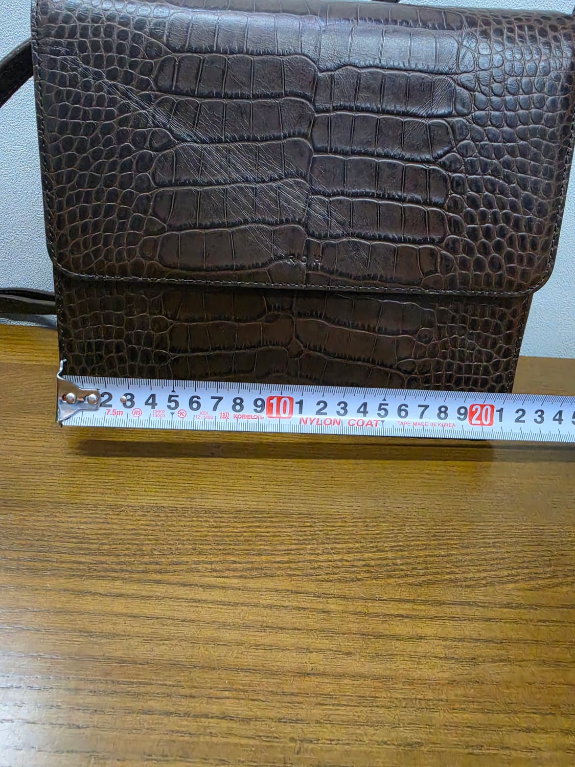 로서울 악어패턴 브라운 가죽 크로스백 상품이미지2