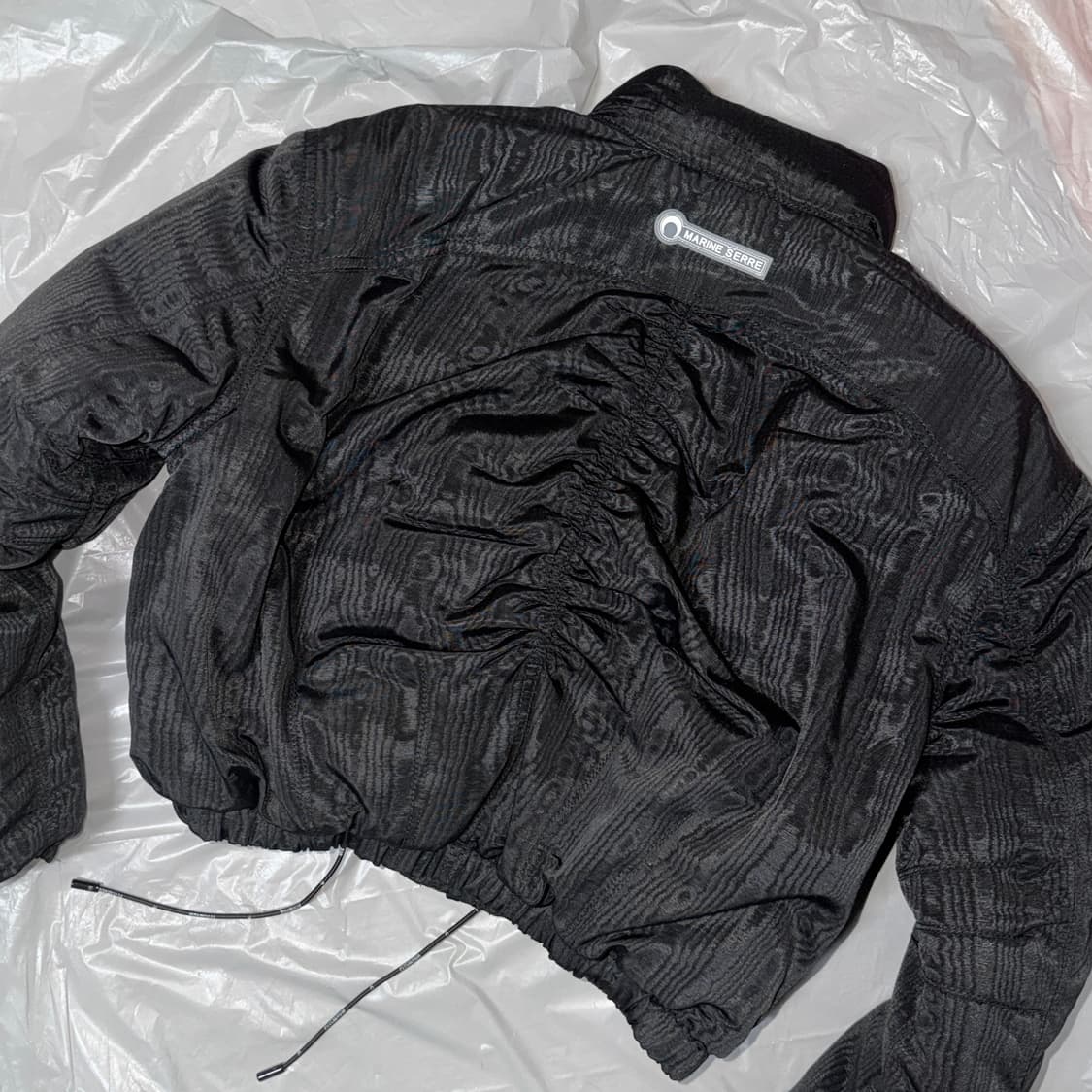 마린세르 모아레 크롭 푸퍼 봄버 재킷 상품이미지2