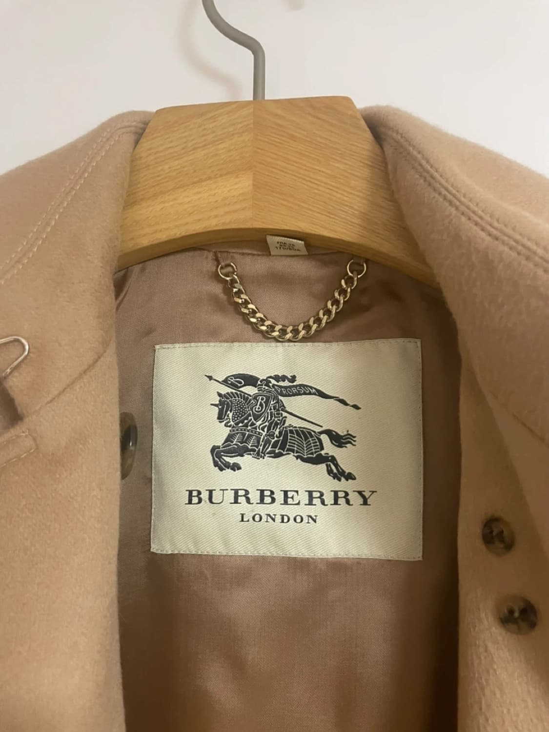 버버리 런던 켄싱턴 캐시미어 100% 겨울코트 상품이미지1