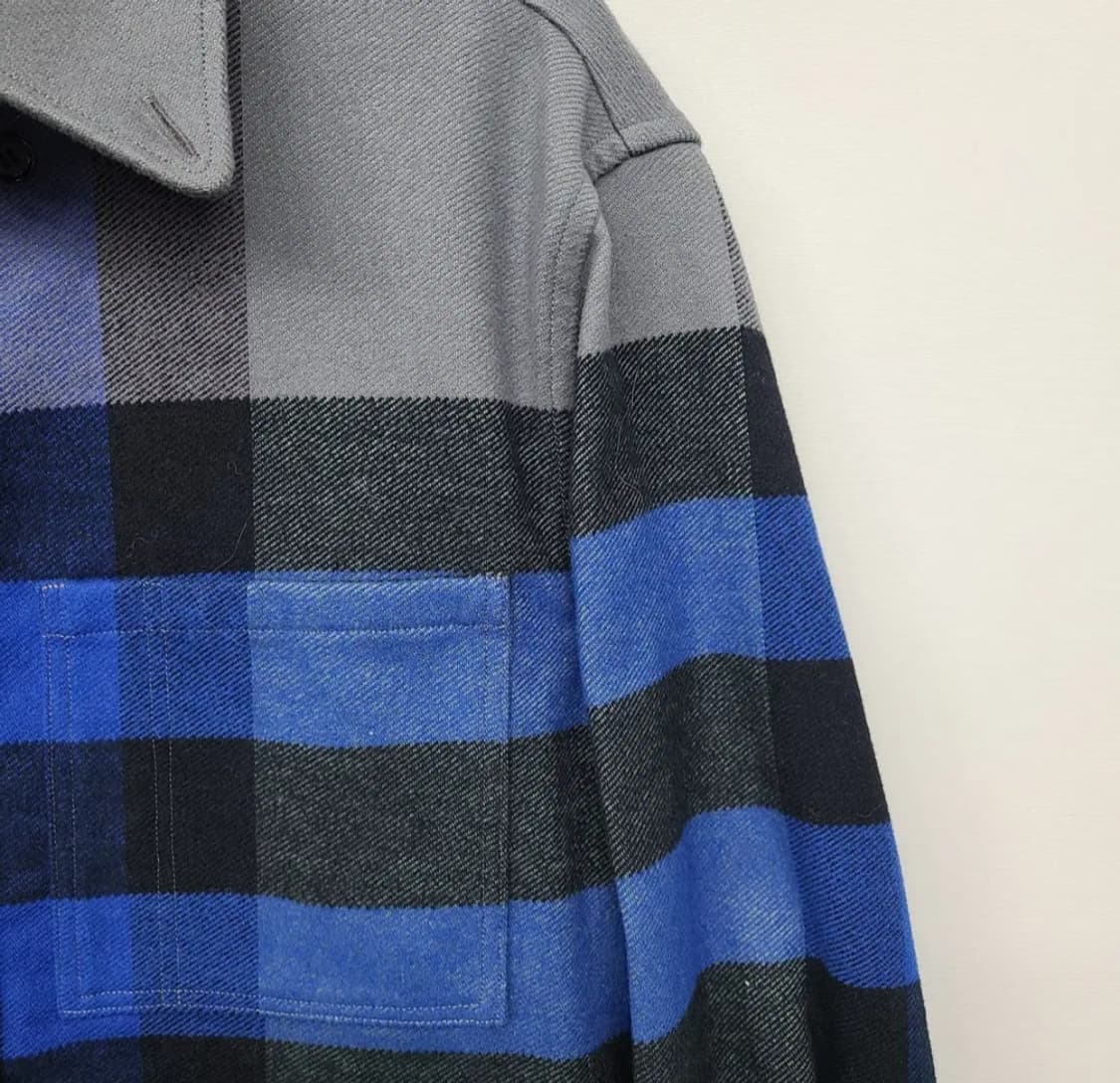 버버리 정품 남성 익스플로드 체크 코튼 플란넬 셔츠 자켓 블루 XS 상품이미지4