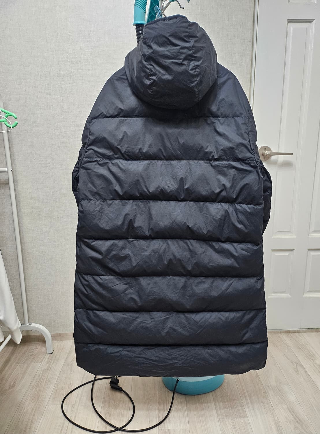 (105)XL ☆초대장급☆ 나이키 윈드러너 쉴드파카 [블랙] 덕다운롱패딩 상품이미지6