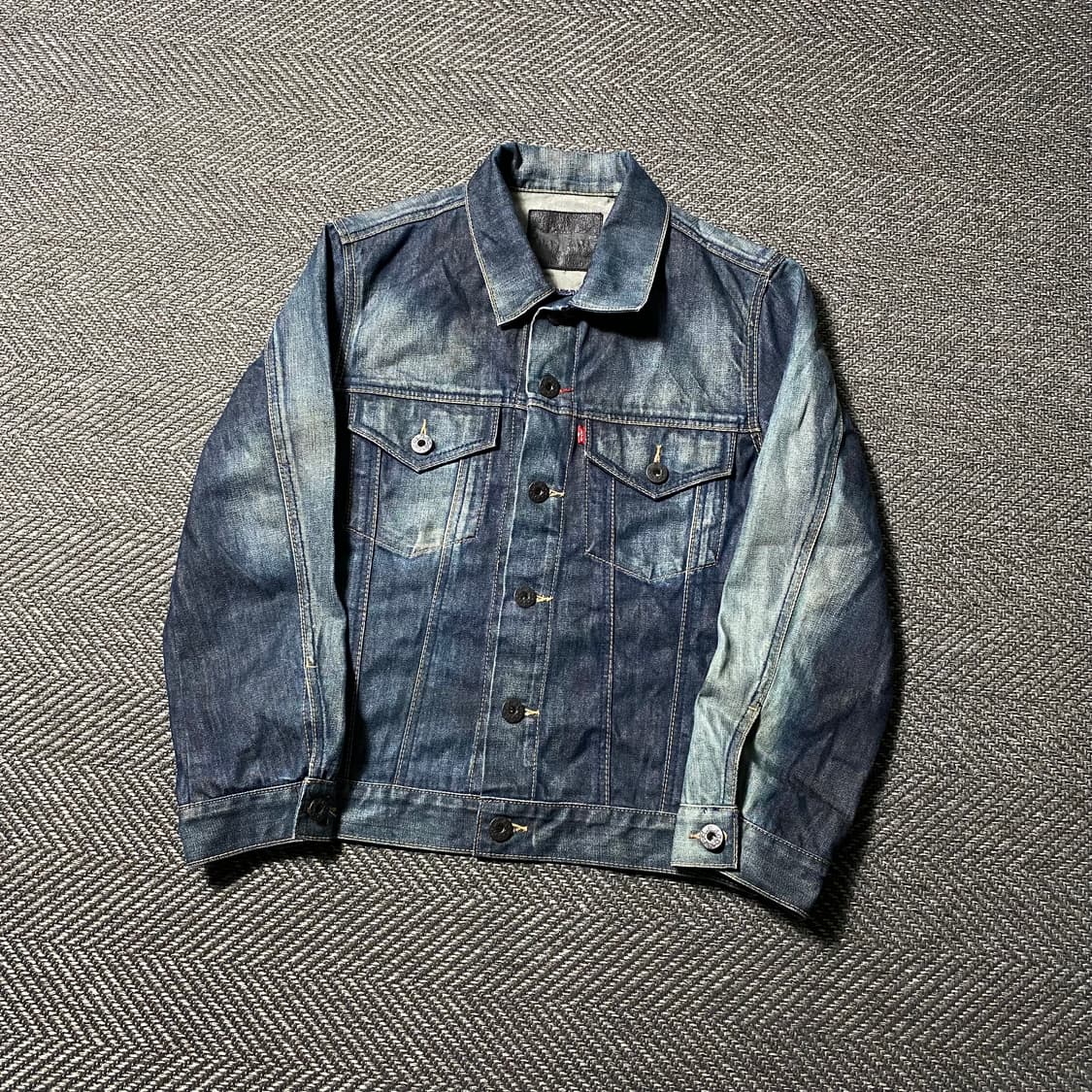리바이스 레드룹 Y2K 생지 페이딩 워싱 데님자켓 XL 상품이미지5