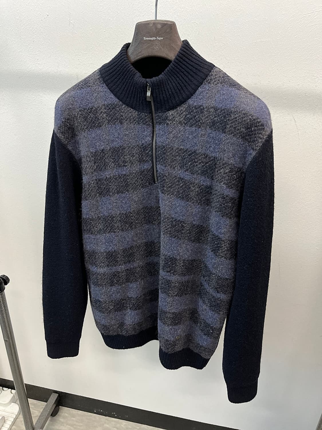 105) 닥스 체크 방풍니트  상품이미지1