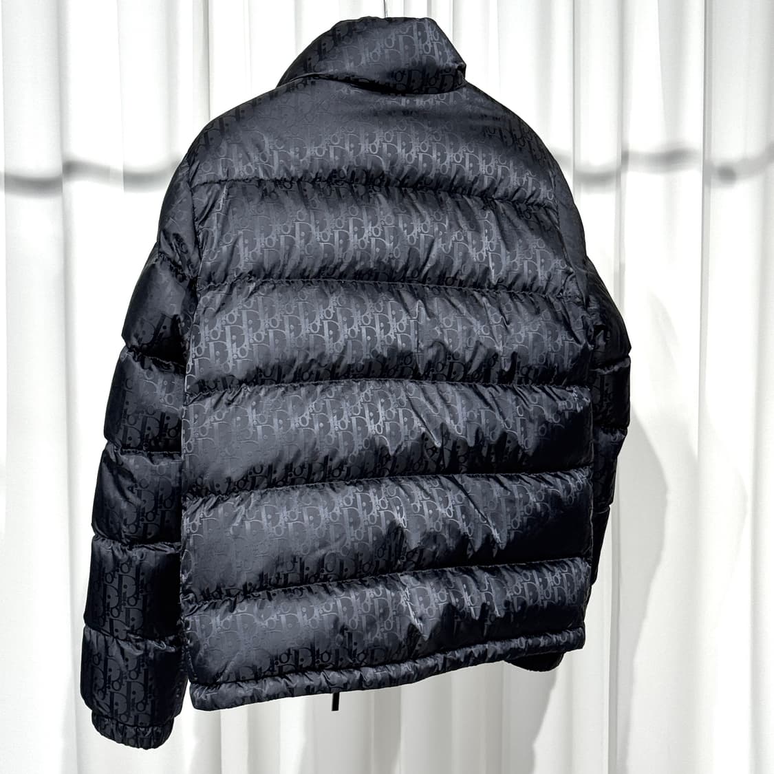 [정품] 24FW 디올 오블리크 테크니컬 자카드 패딩 48 블랙  상품이미지5