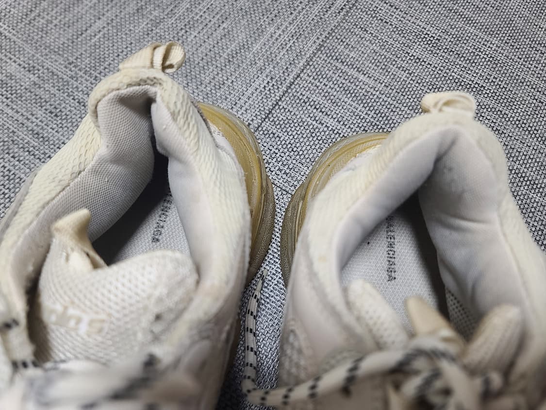 발렌시아가 트리플s 41사이즈 스니커즈 상품이미지3