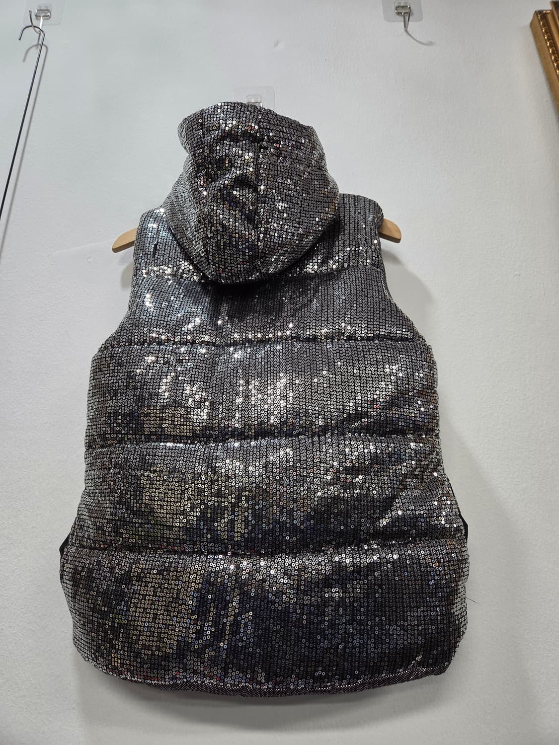 블링블링 스팽글 후드 베스트 폴리패딩  Y2K  펑크룩 상품이미지4