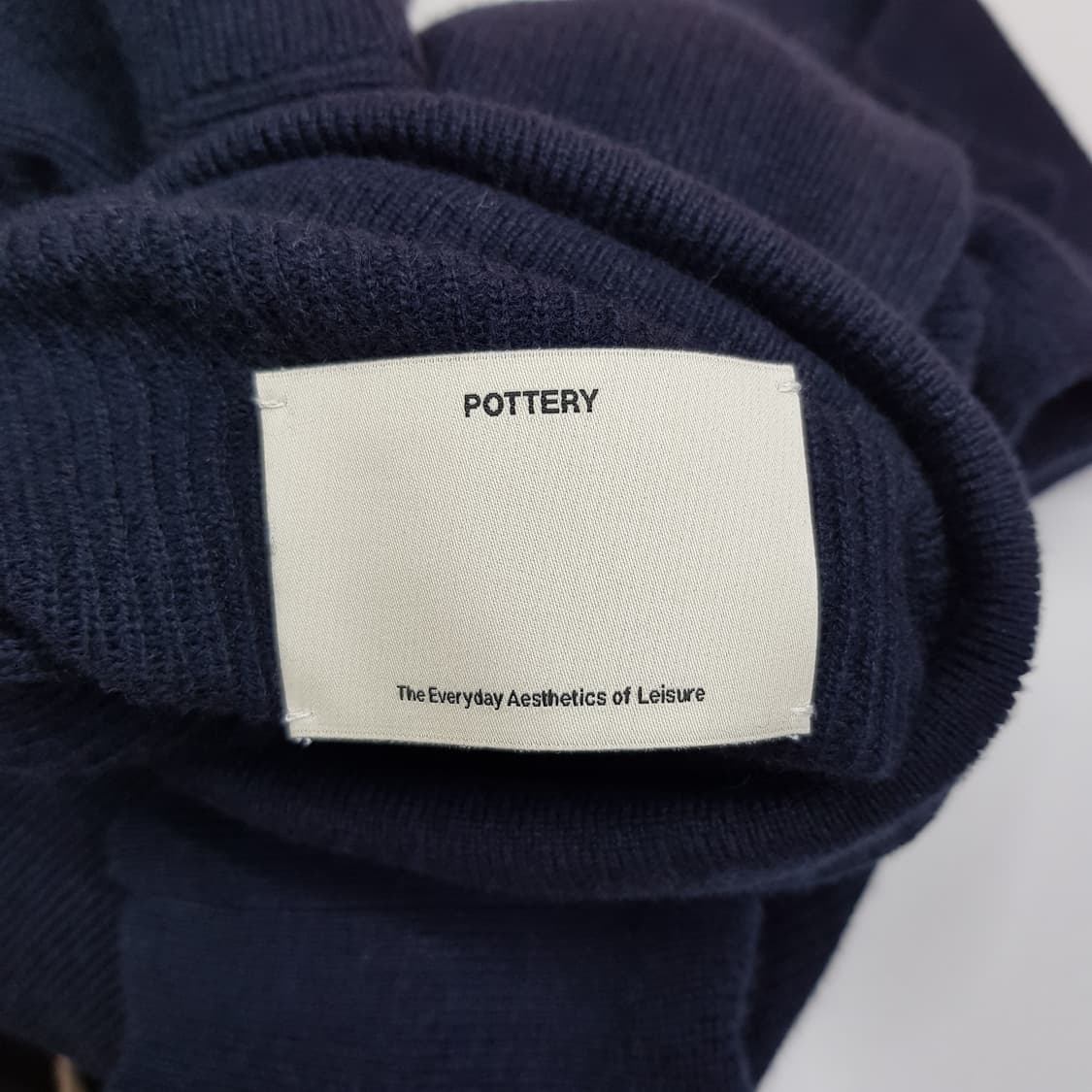 포터리(POTTERY) 2023 캐시미어 블렌드 터틀넥 니트 2사이즈 상품이미지4