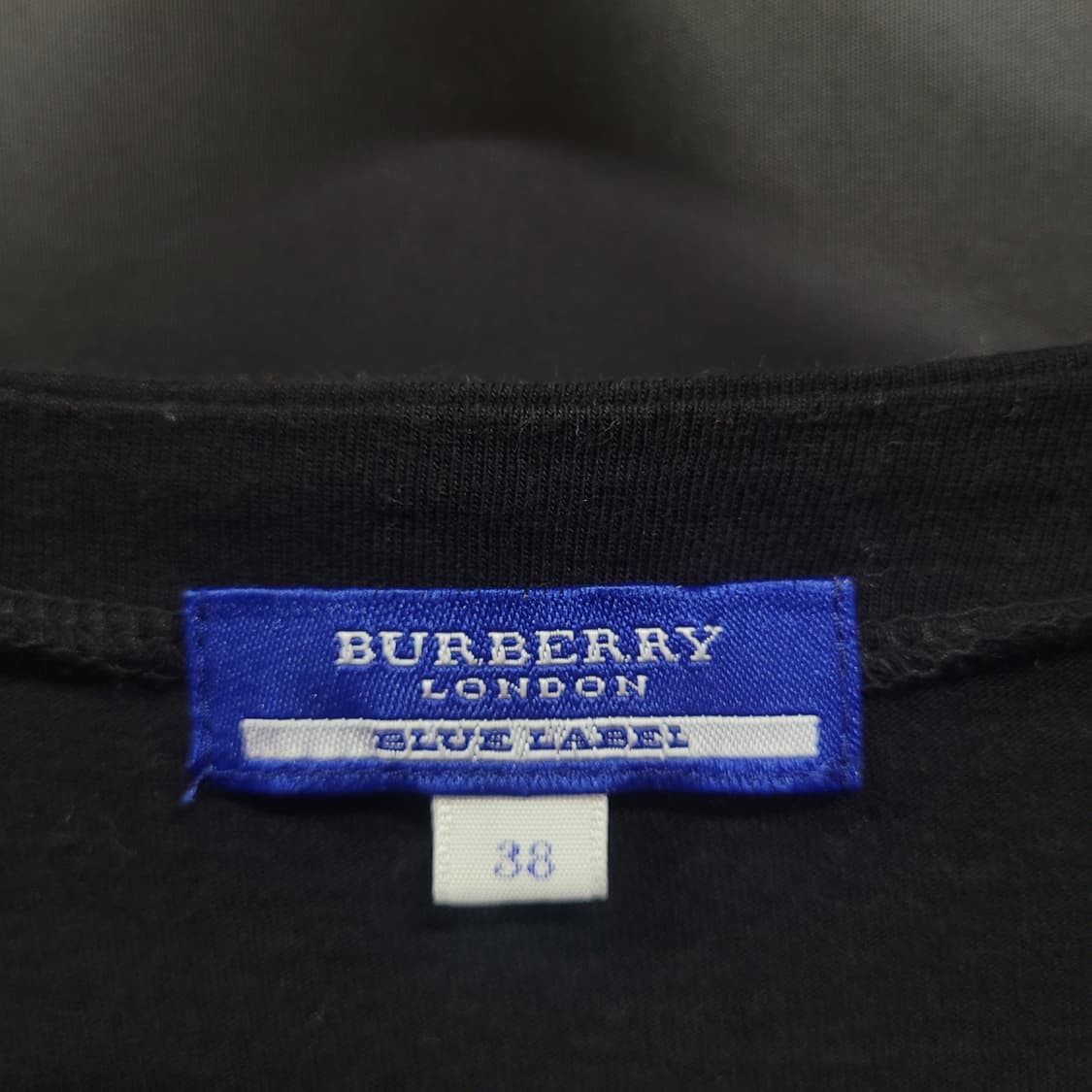 Burberry 버버리 자수로고 가디건 상품이미지5