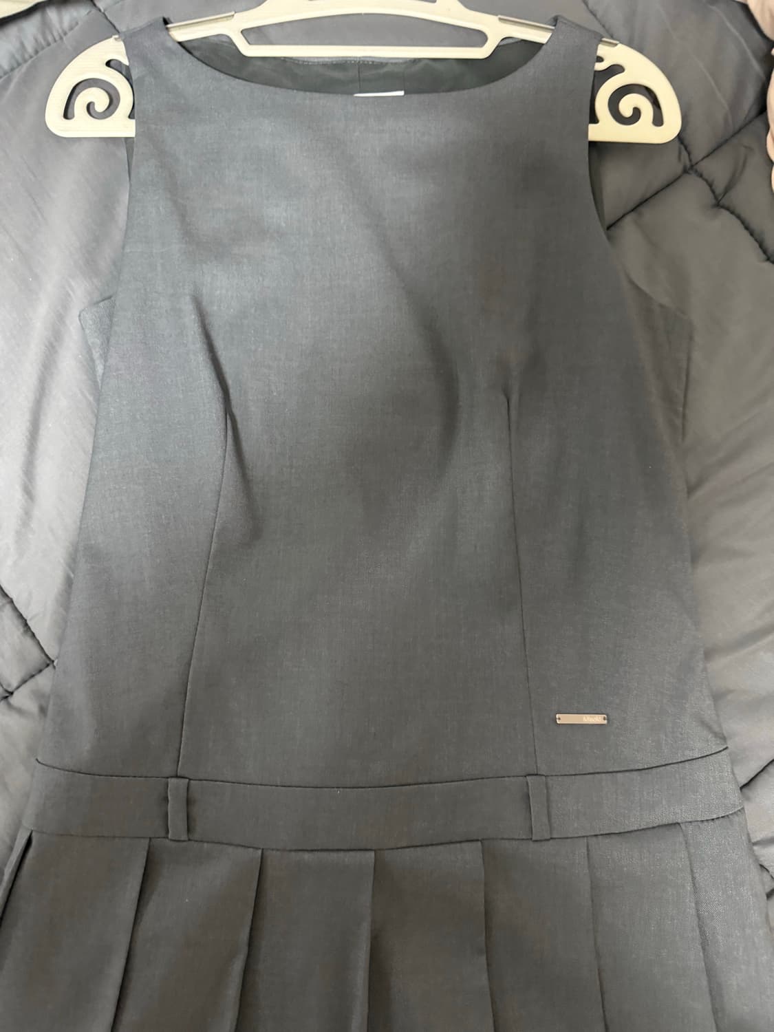 미세키서울 플리츠 원피스 차콜 2사이즈 상품이미지3