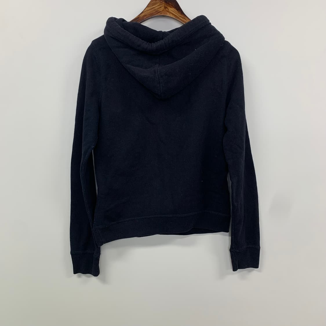 홀리스터 y2k 와투케 블랙 후드티 상품이미지3