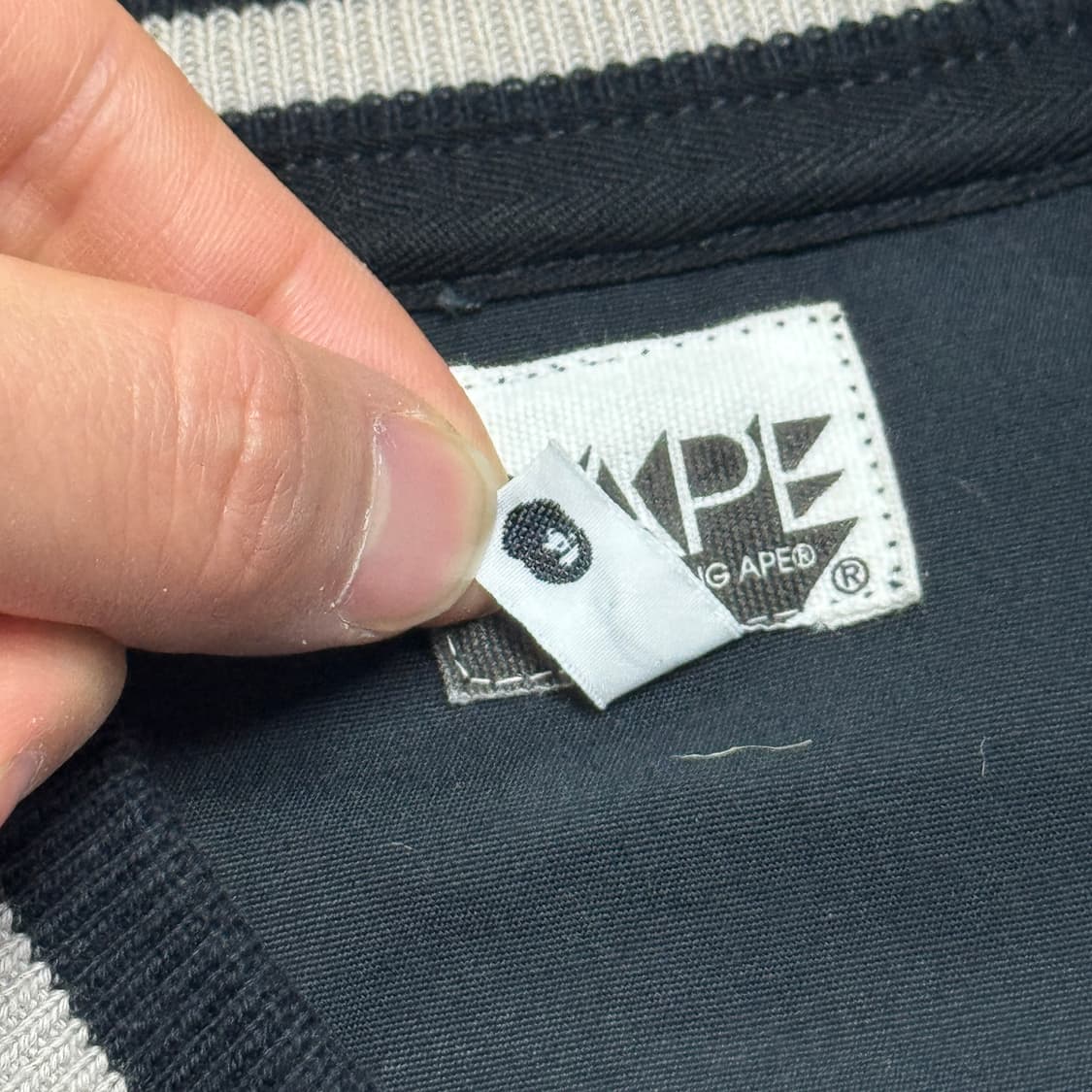 베이프 00s 사루 백로고 투웨이 봄버 자켓 S(100) 상품이미지8