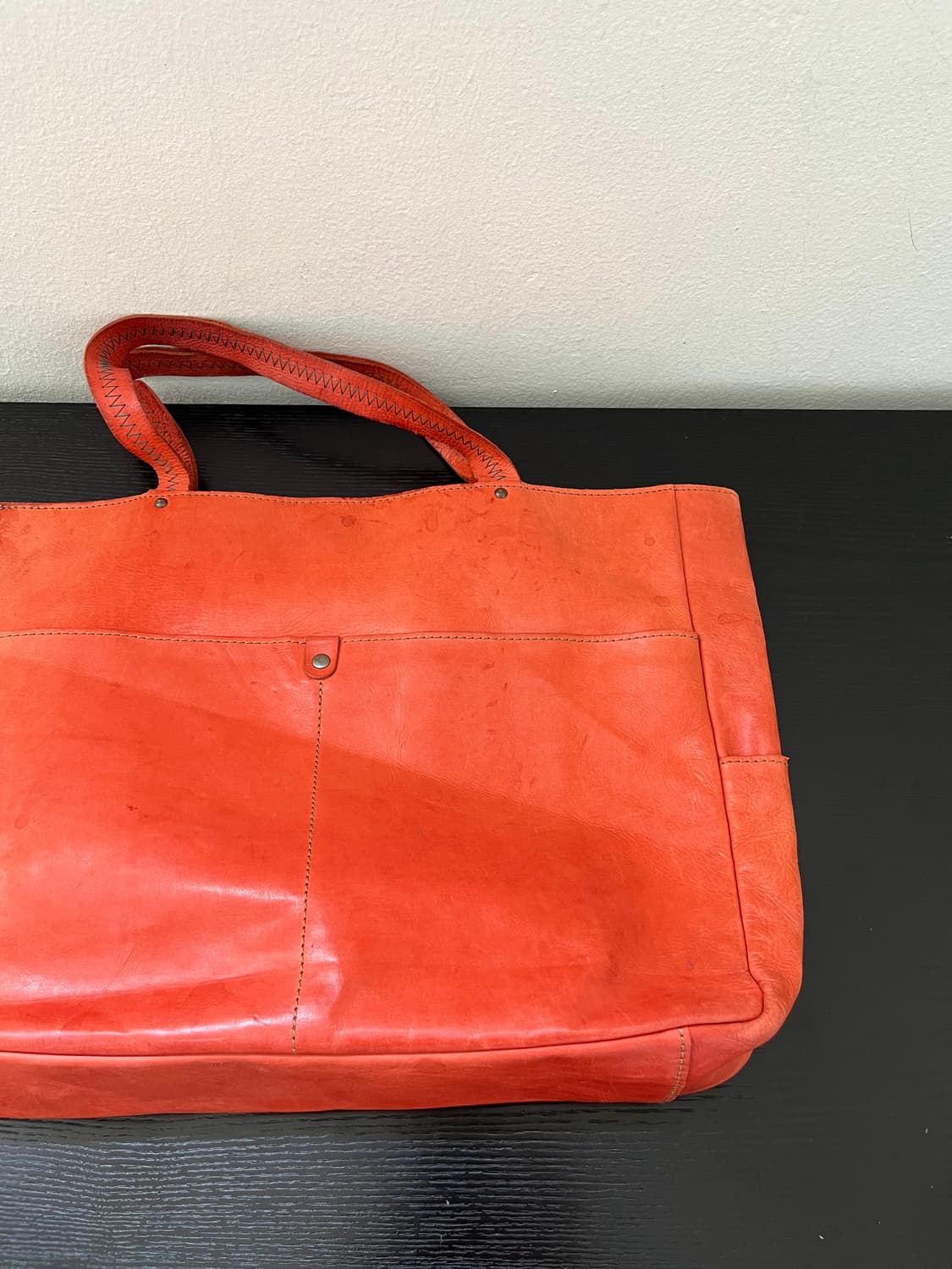 Cuir Jouer Cube 카멜 레더 백 상품이미지6