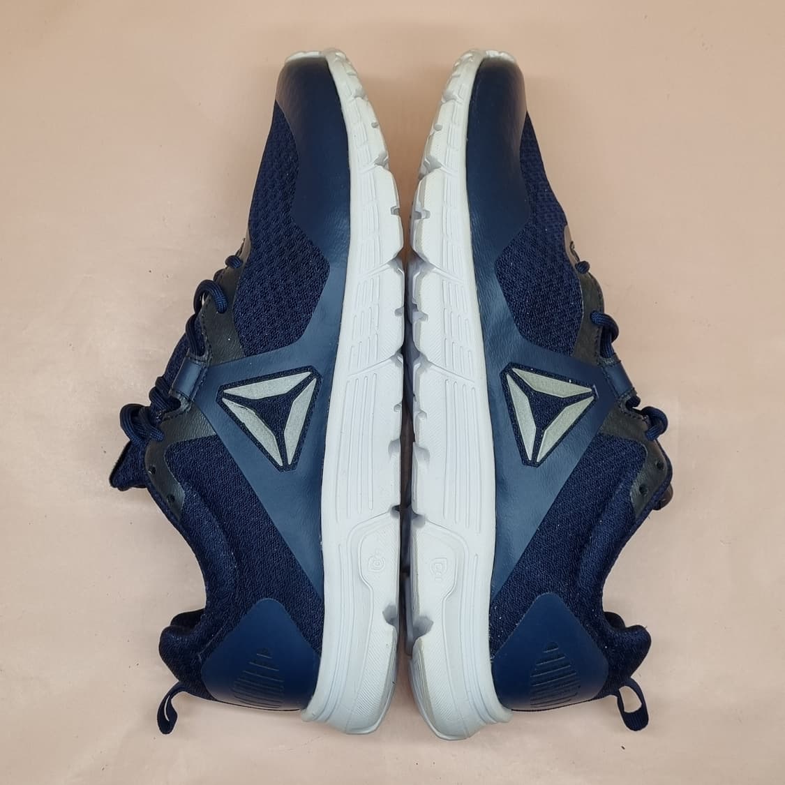 리복 런슈프림4.0 남성운동화260 상품이미지5