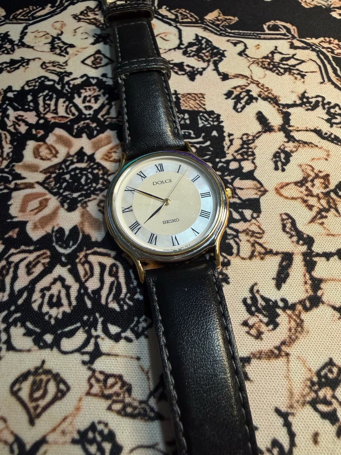 SEIKO 빈티지 쿼츠 시계 상품이미지1