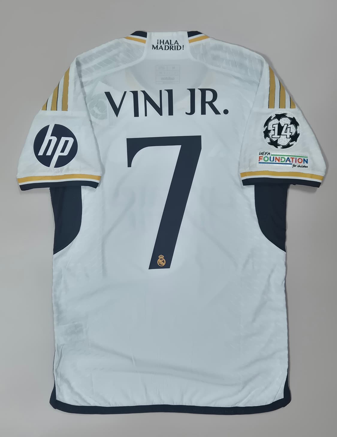 23-24 레알 홈 비니시우스 챔스결승버전 유니폼 M사이즈 어센틱  상품이미지1