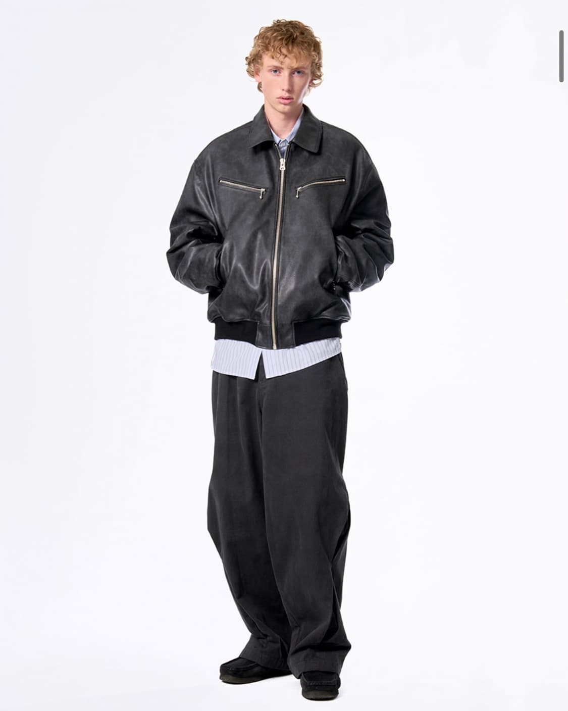 로어즈 LORES Script Faux Leather Bomber 자켓 상품이미지4