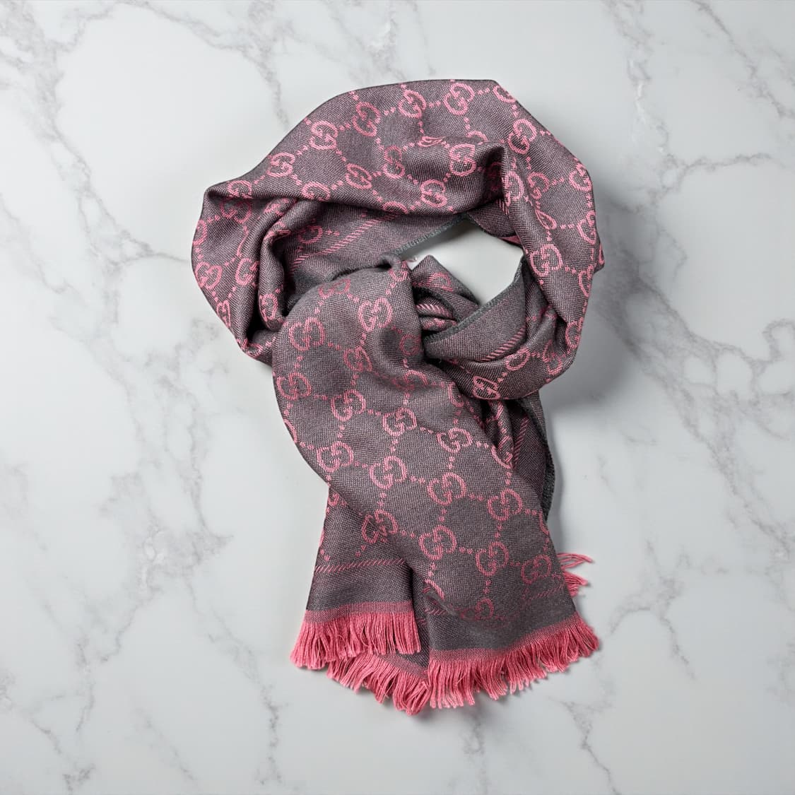 구찌 신형 자카드 리버시블 머플러 상품이미지10