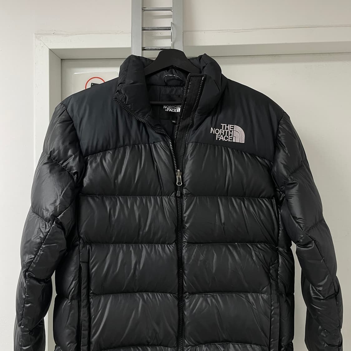 노스페이스 700 블랙 패딩 90 상품이미지2