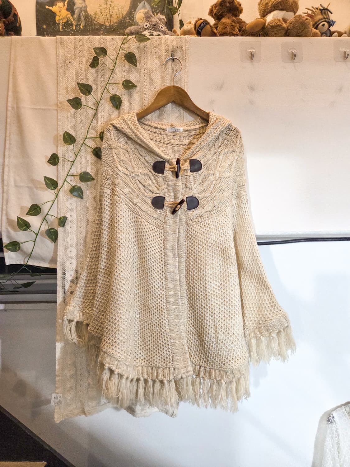 토글 버튼 케이프 가디건 상품이미지1