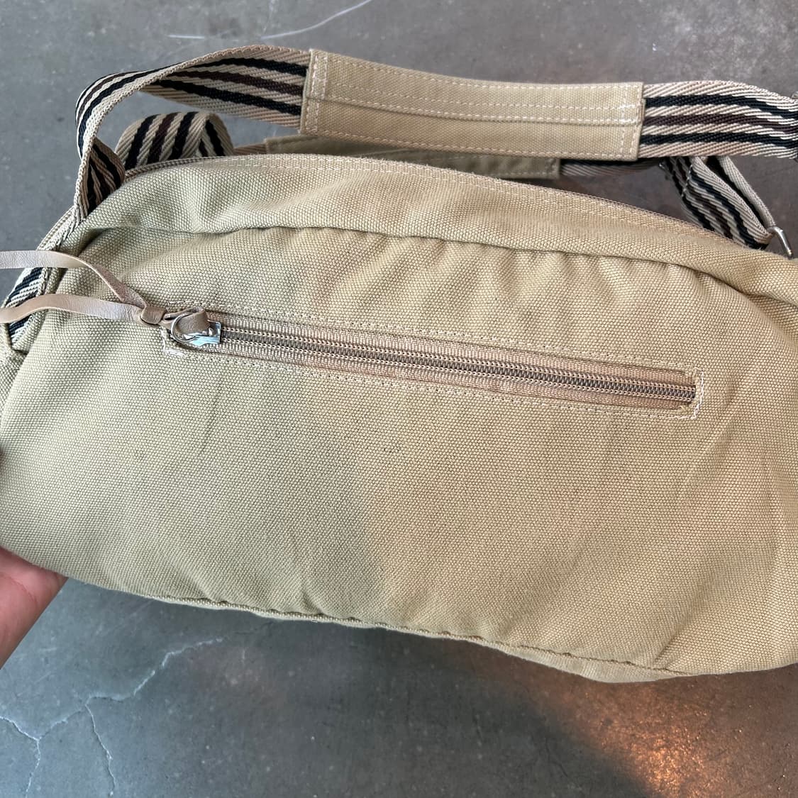 아디다스 베이지 포켓 숄더 상품이미지7