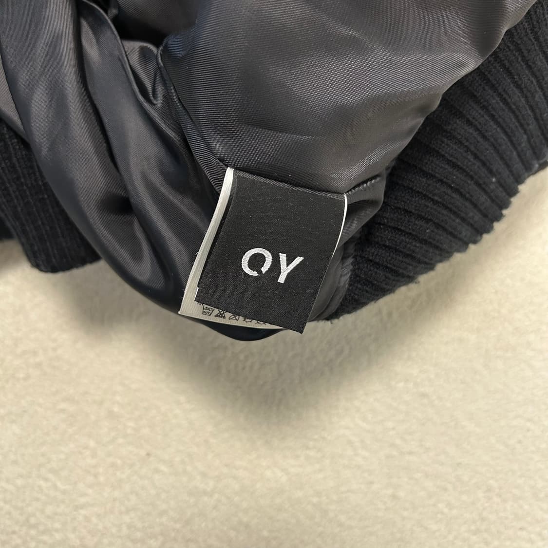 OY Metal Logo Wool Varsity Jacke 상품이미지6