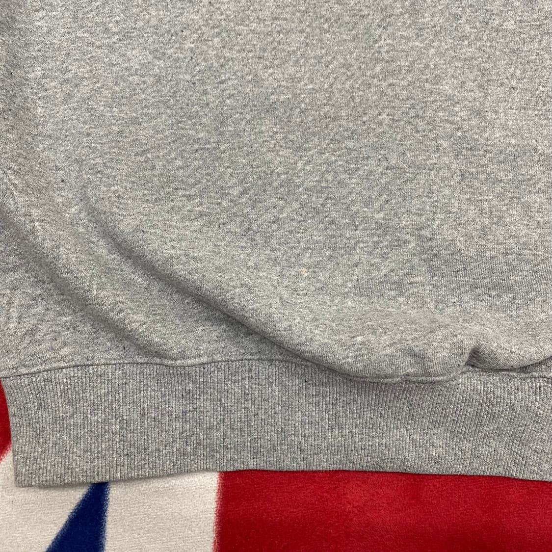 디스이즈네버댓 맨투맨 S 상품이미지6