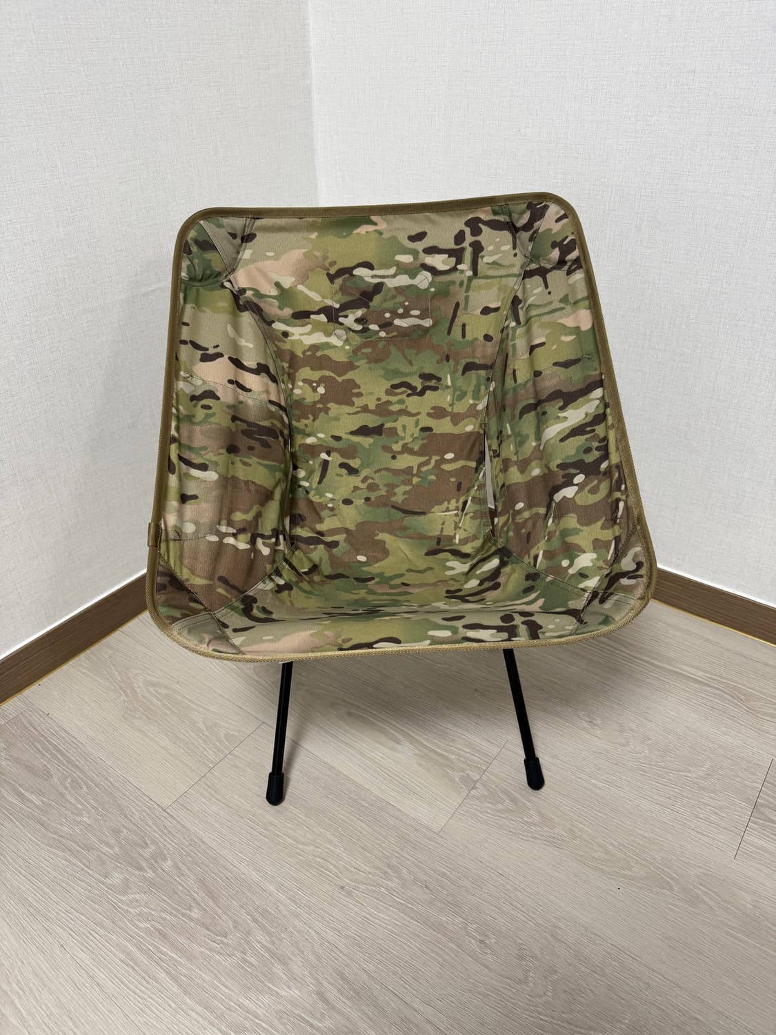 헬리녹스 체어 상품이미지1