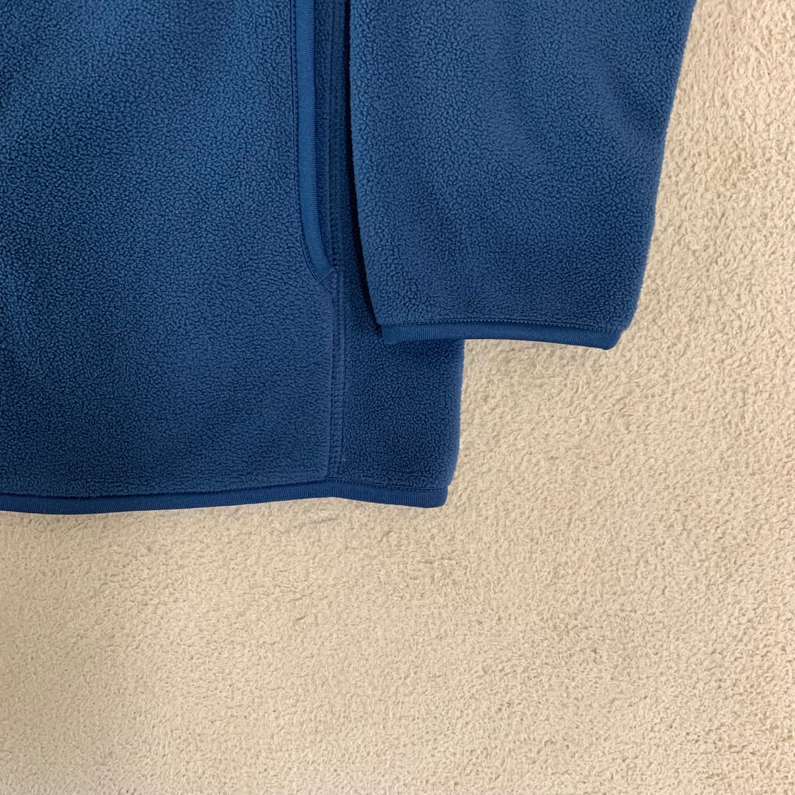 유니클로 후리스(L/블루) 플리스 자켓 상품이미지3