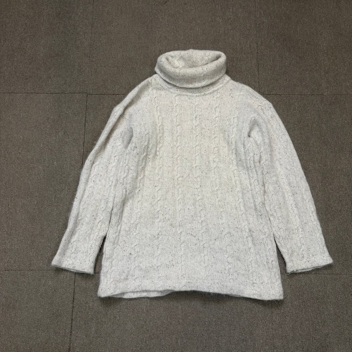 CERRUTI 1881 세루티 앙고라 울 케이블 터틀넥 니트  상품이미지1