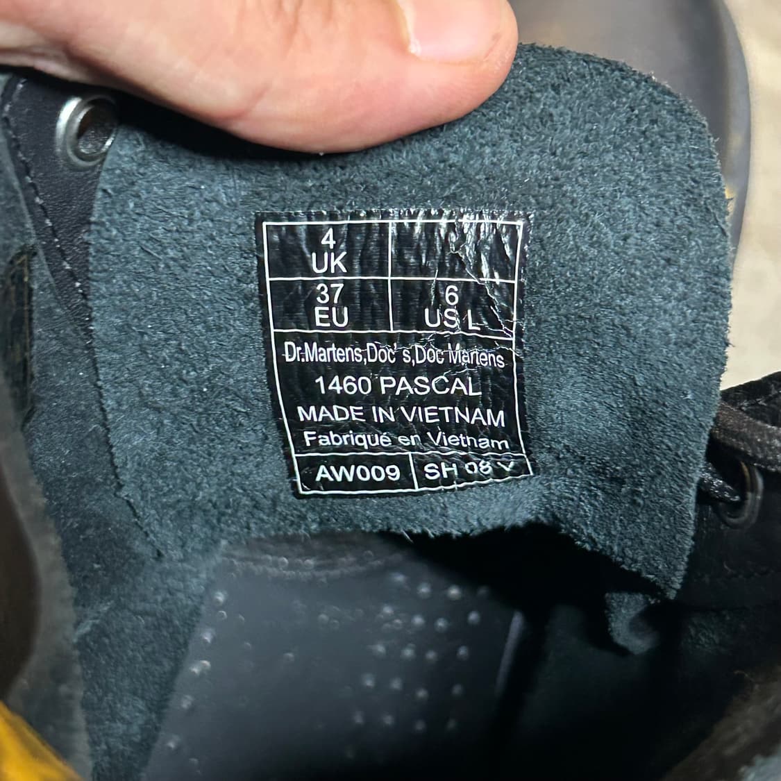 230) 닥터마틴 파스칼 8홀 나파 블랙 부츠 상품이미지8