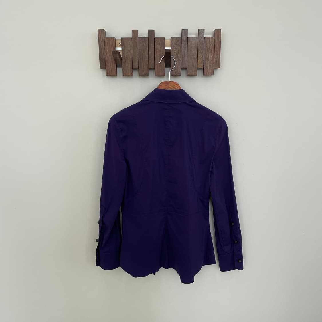 구찌 퍼플 코튼 스트레치 볼 버튼 셔츠 상품이미지2