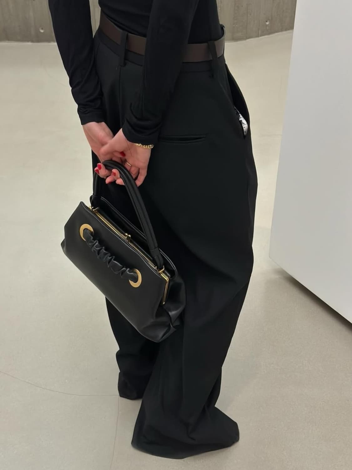 [정품] 올드셀린 아일렛 펄스백 토트백 스몰 상품이미지3