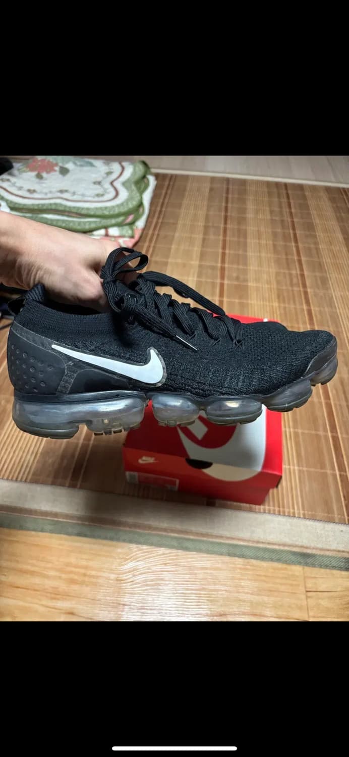 나이키 에어 베이퍼맥스 플라이니트 2 블랙 화이트 275팝니다. 상품이미지5