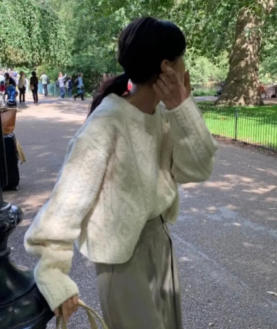 오버테이크 24fw 뉴포근 알파카 꽈배기 니트 아이보리 상품이미지1