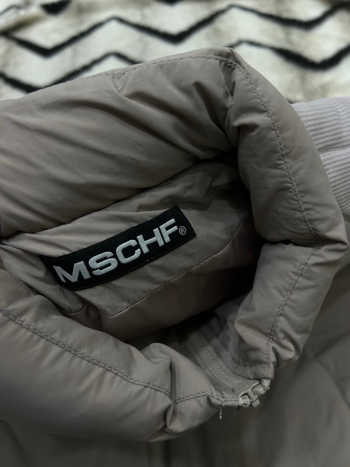 [M]미스치프 롬버스 패딩 자켓/어두운베이지 상품이미지5