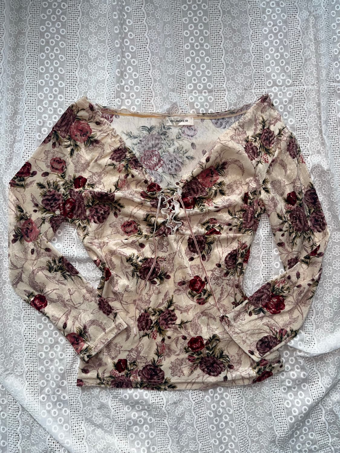 Velvet flower blouse 상품이미지1