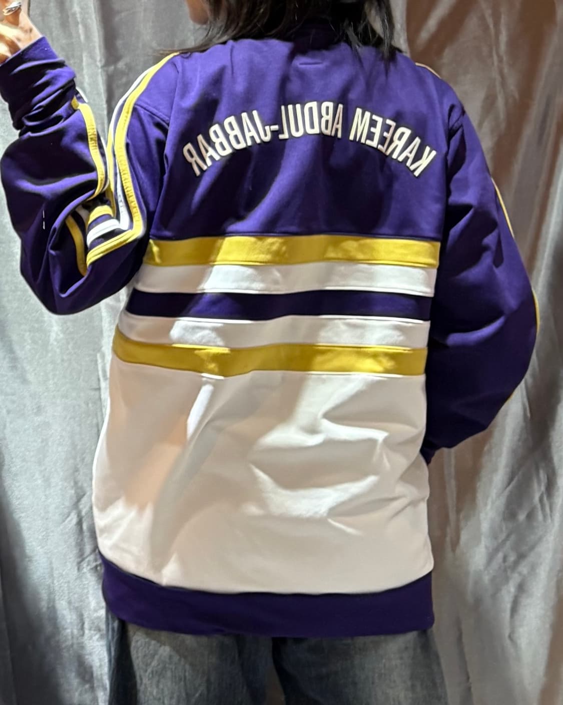 M 아디다스 파이어버드 스펠링 로고 배색 베스킷볼 퍼플 트랙탑 상품이미지2