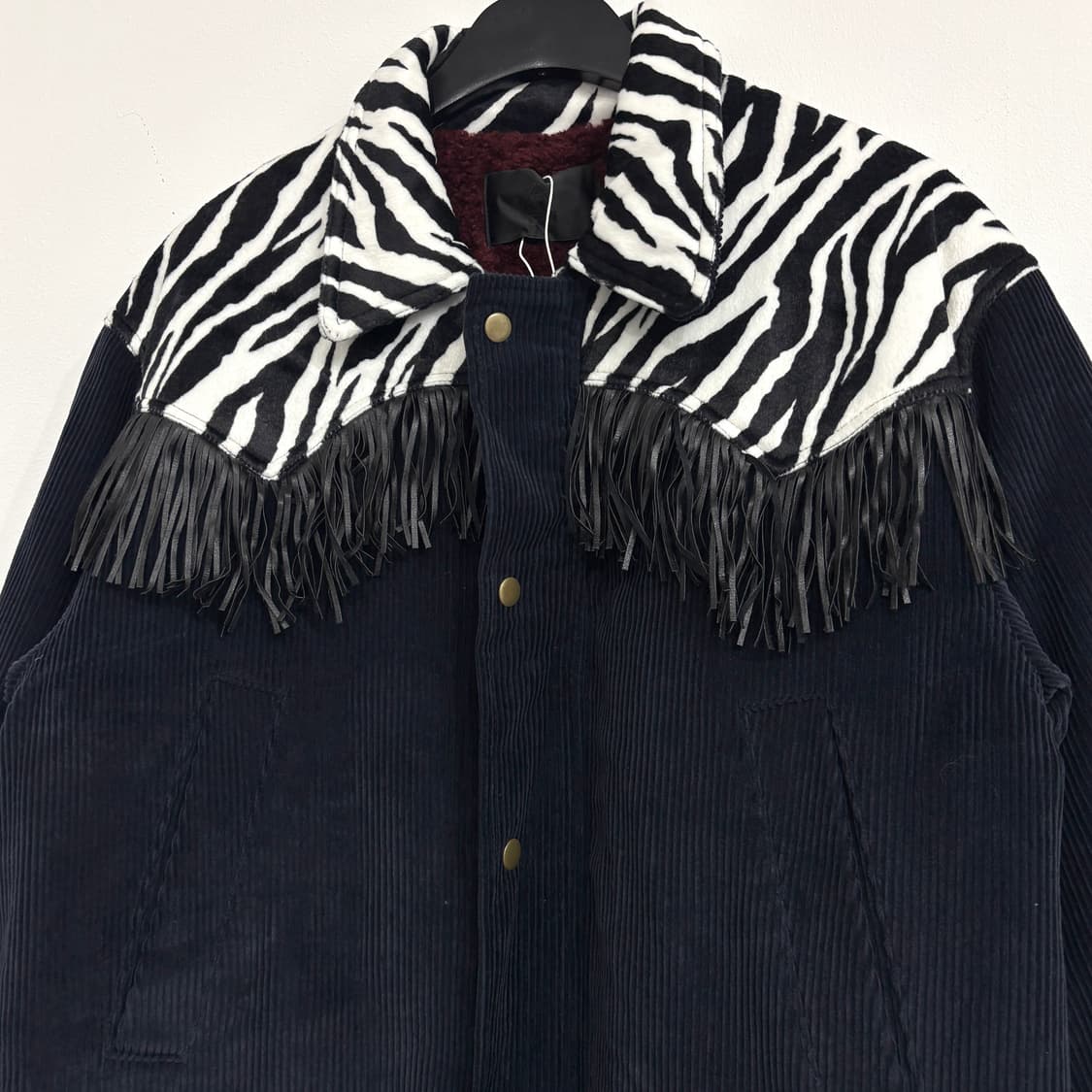 [새상품] 스타일난다 코듀로이 지브라 패턴 안감 양털자켓 상품이미지2