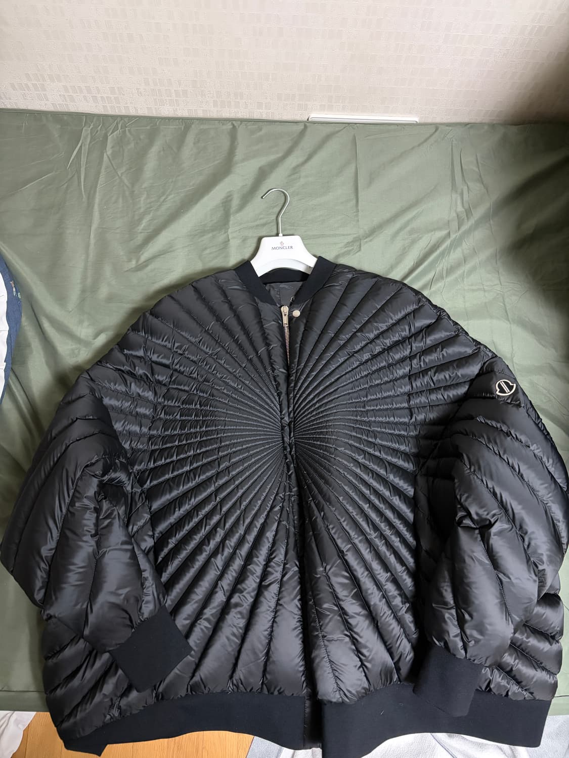 몽클레르 릭오웬스 패딩 상품이미지2