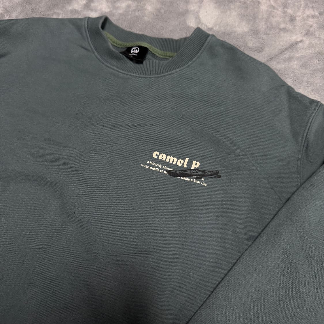 카멜워크 백 프린팅 맨투맨  상품이미지3