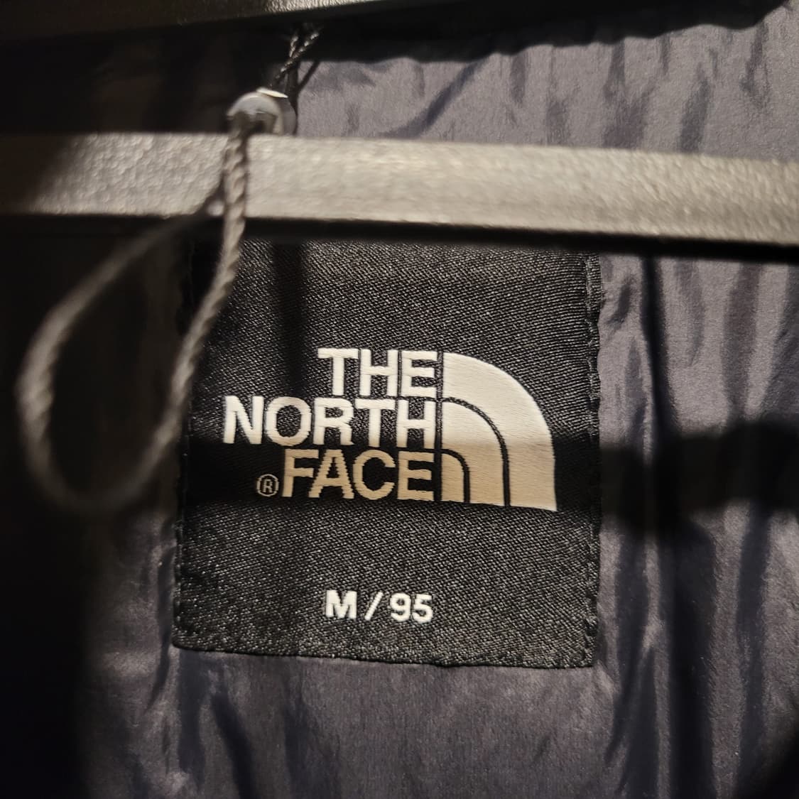 노스페이스 아웃라이트 다운 자켓 M 상품이미지4