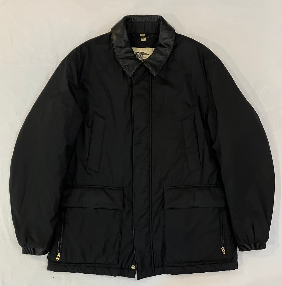 버버리 퀼팅 가죽카라 나일론 패딩 맥코트 블랙 상품이미지1