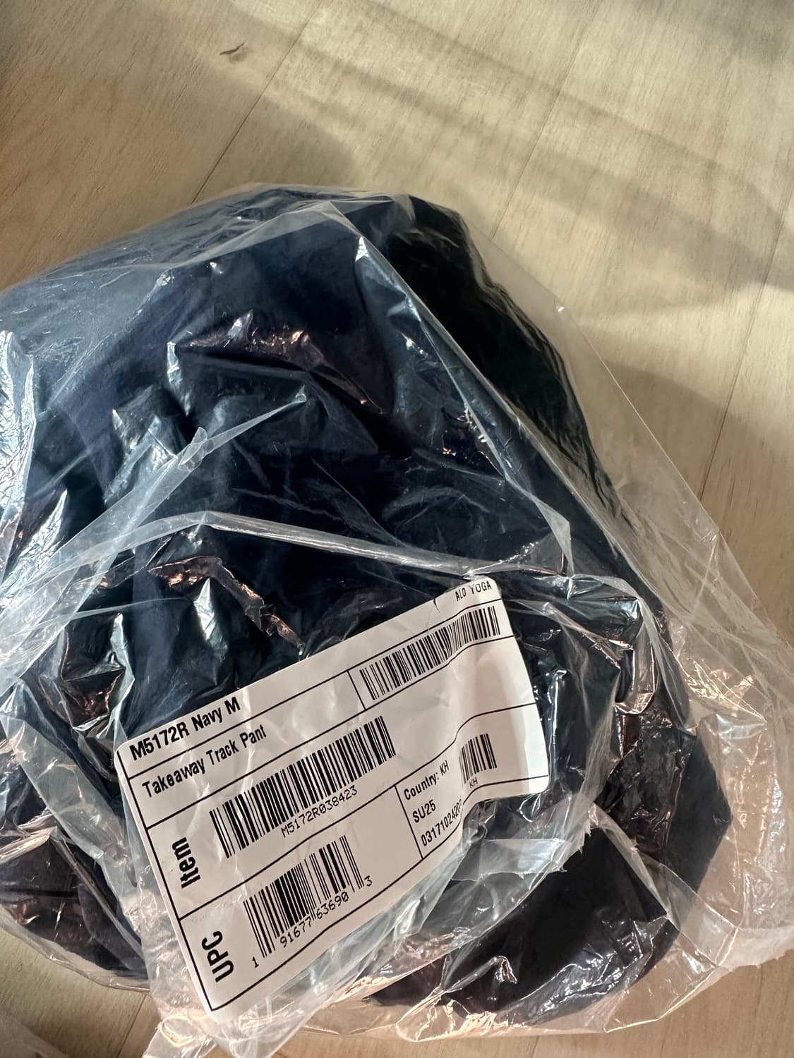 알로요가 테이크어웨이 트랙팬츠 사이즈M 네이비 새상품 상품이미지2