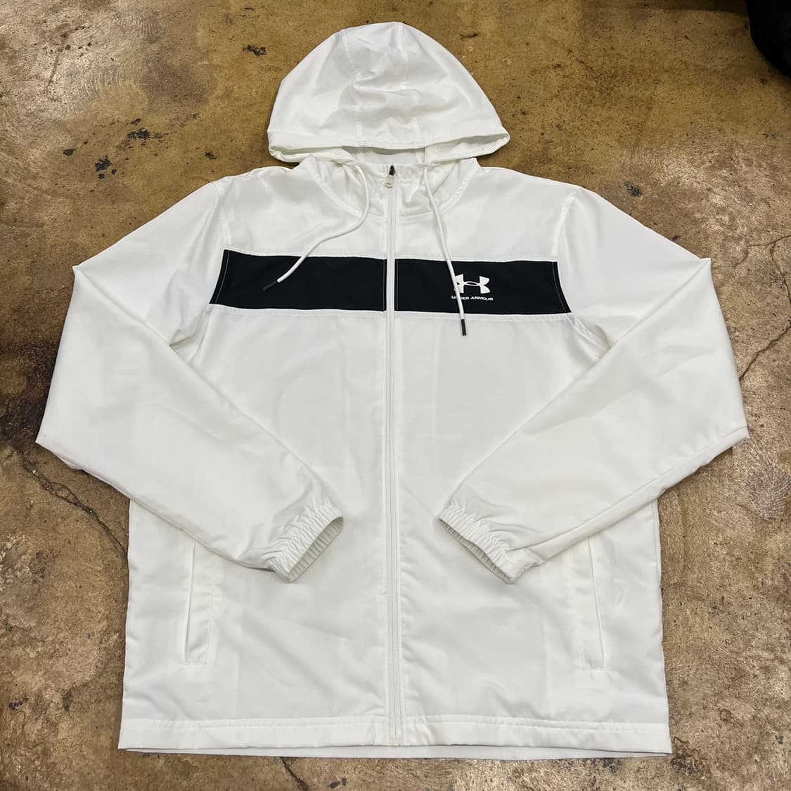 [정품/L] 언더아머 화이트 후드 바람막이 자켓 b14 상품이미지2