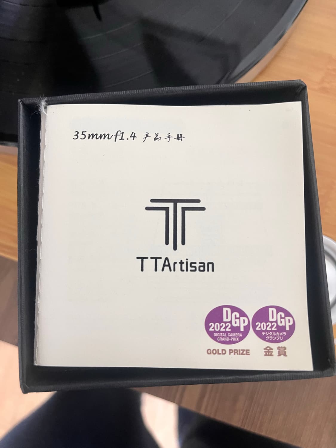 TTArtisan(티티아티산) APS-C 35mm F1.4 상품이미지6