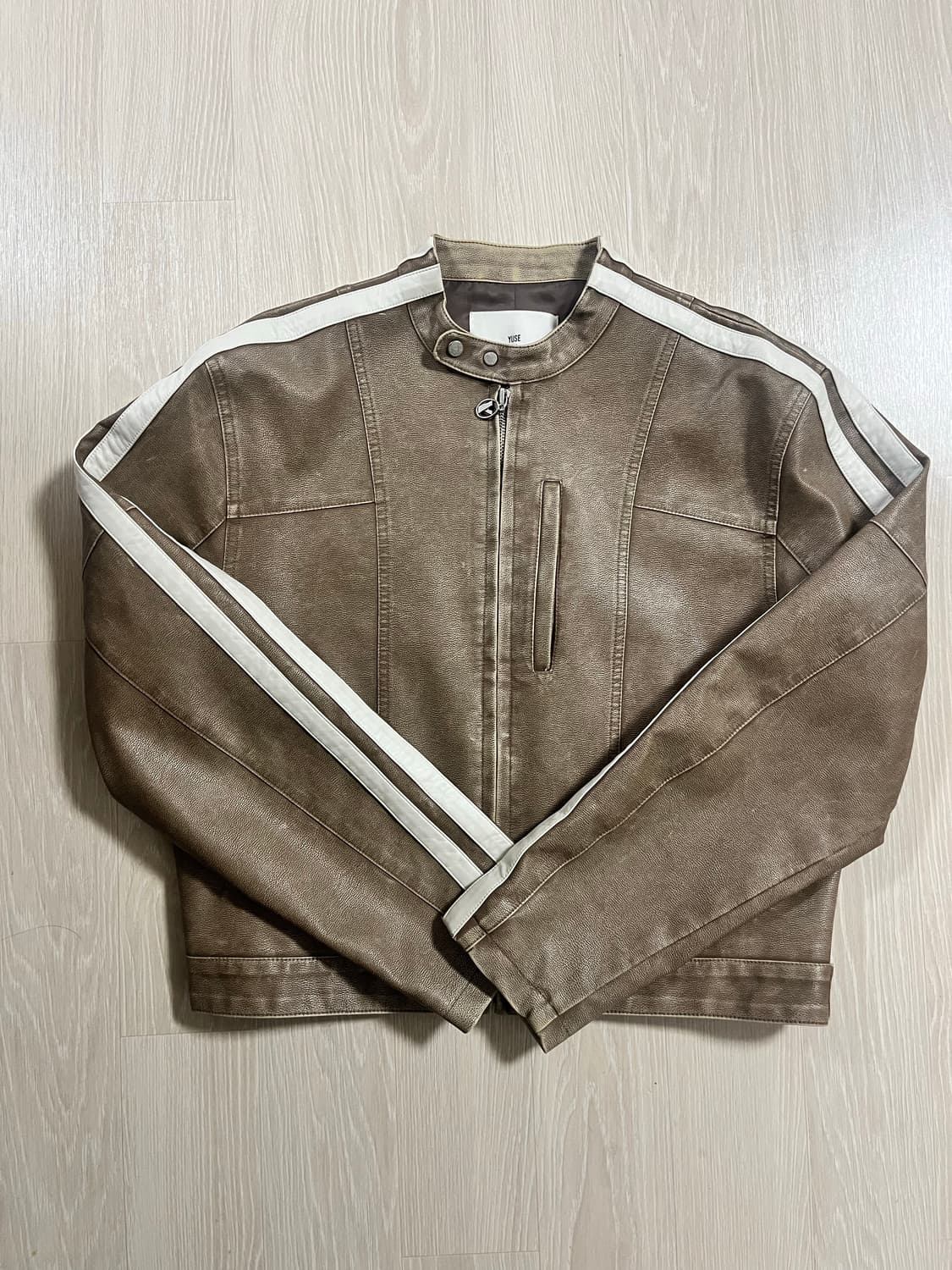 yuse 유즈 크랙 레더 바이커 자켓 상품이미지5