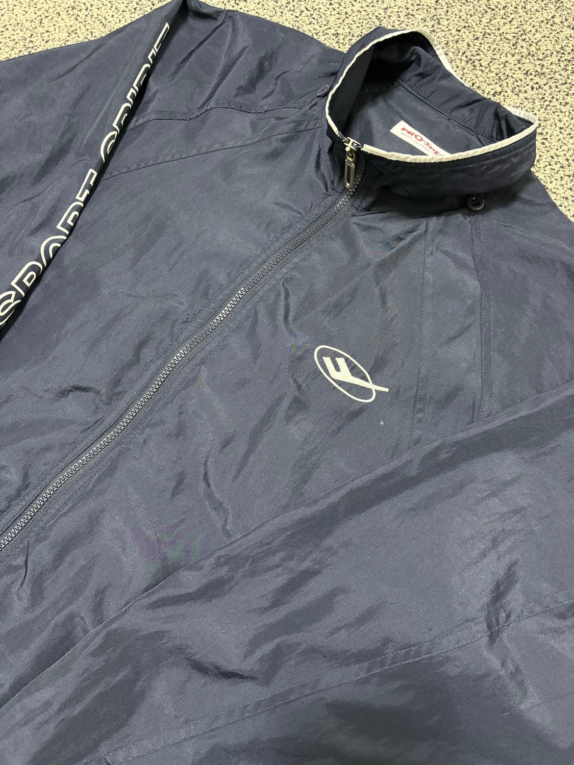 프로스펙스 바람막이 상품이미지2