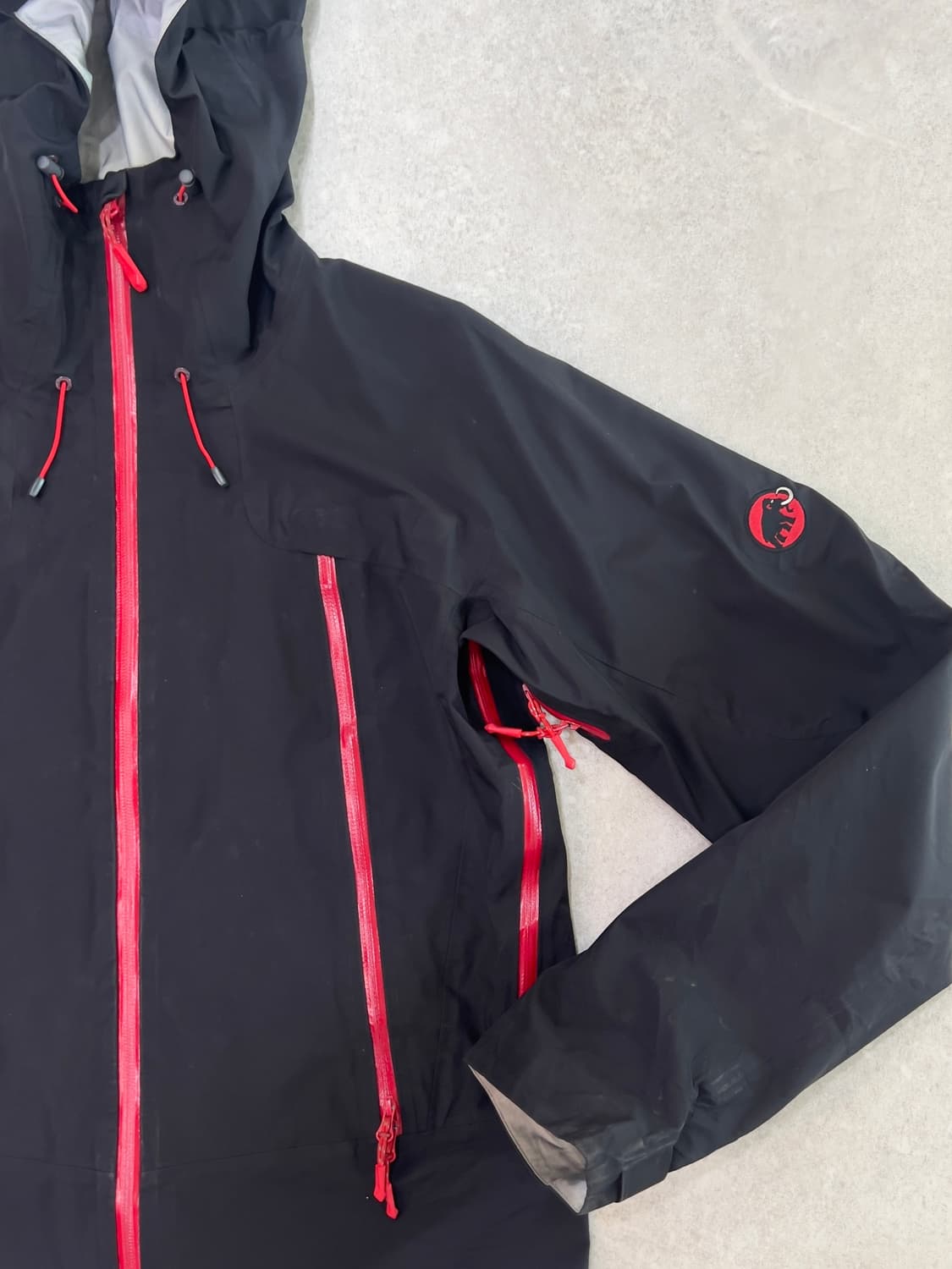 마무트 Mammut 3L 고어텍스 바람막이 asia M 상품이미지6