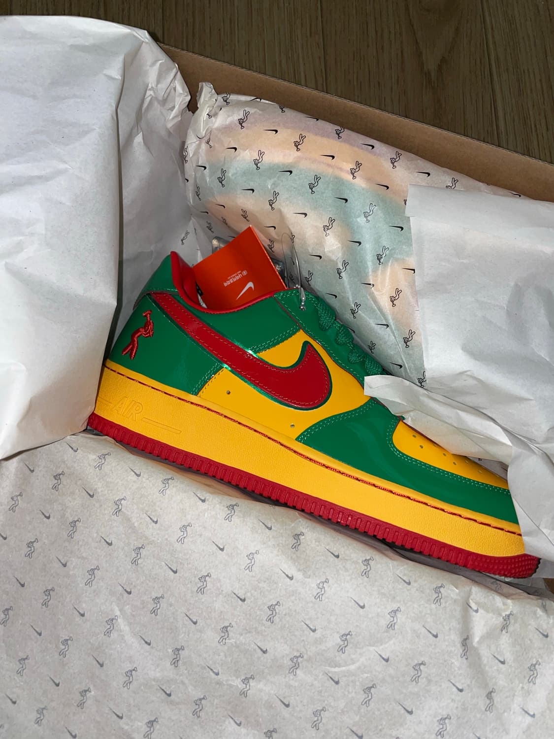 (미개봉 새상품) 릴야티 x 나이키 에어포스1 (270) 상품이미지1