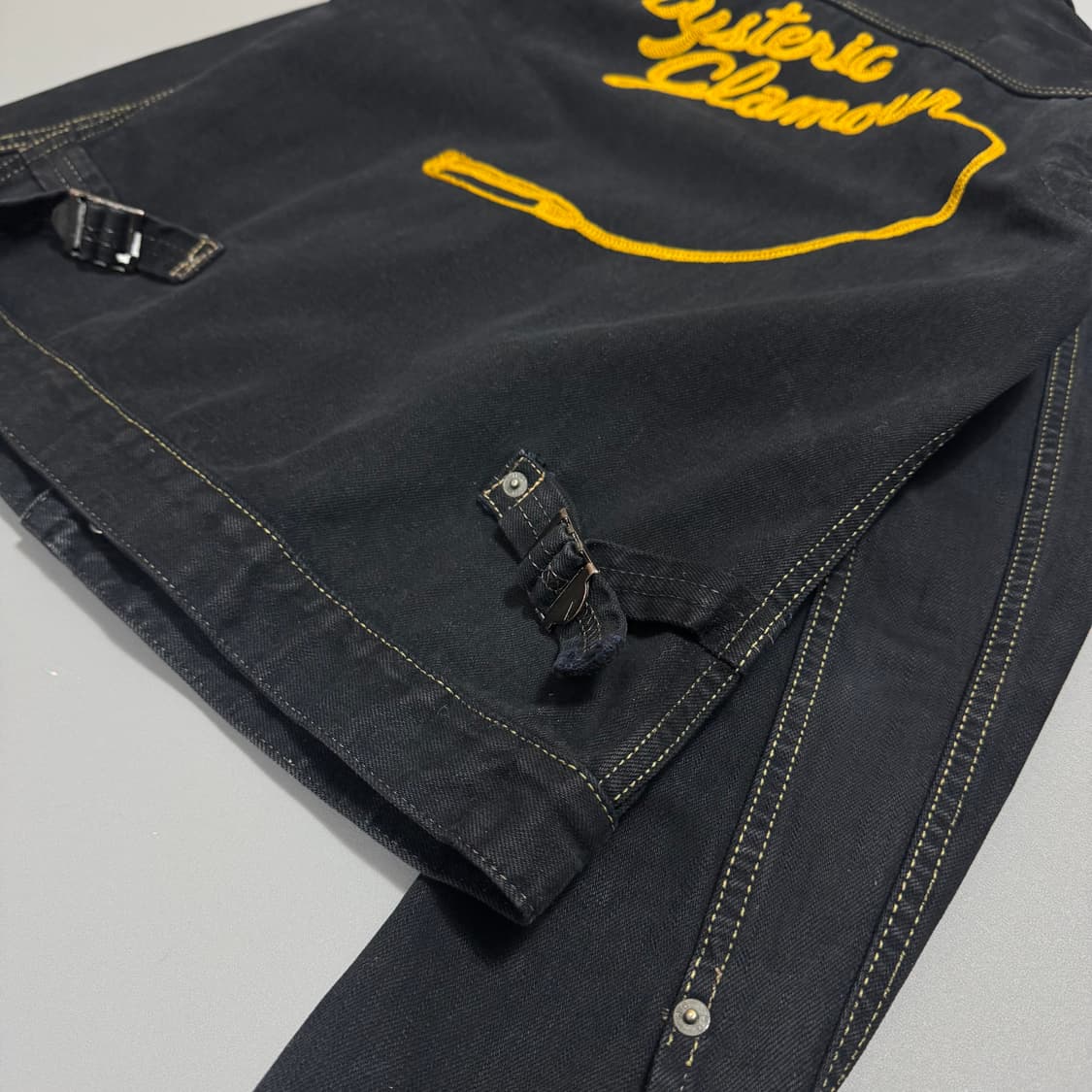 히스테릭글래머 블랙컬러 후면 자수 로고 데님 트러커 자켓 상품이미지5